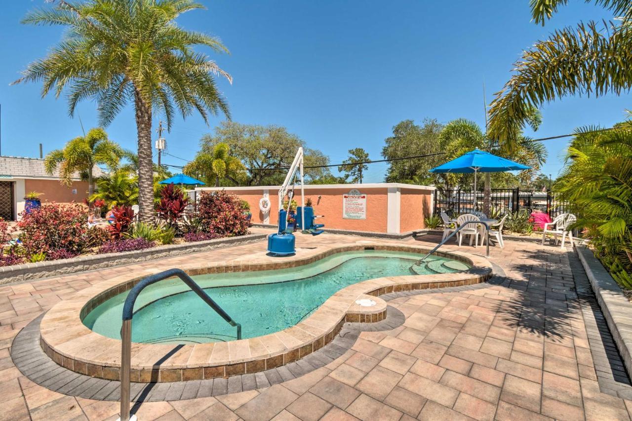 Bright Home Pool Access And Screened-In Porch! The Meadows Eksteriør billede