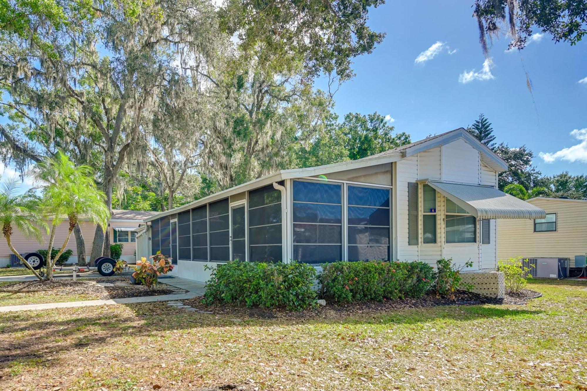 Bright Home Pool Access And Screened-In Porch! The Meadows Eksteriør billede